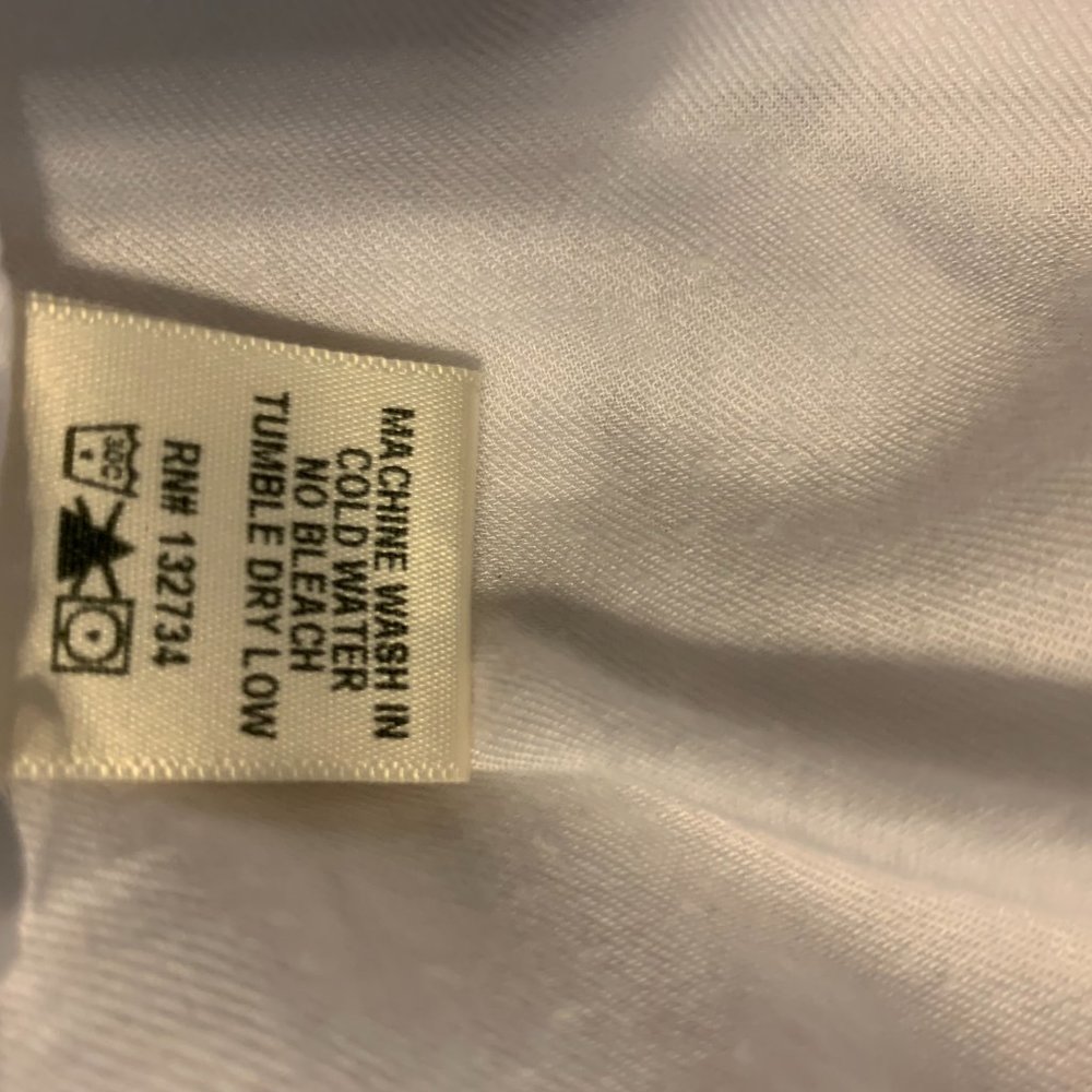 Bella Dahl V Neck Button Down Top - Picture 7 of 7